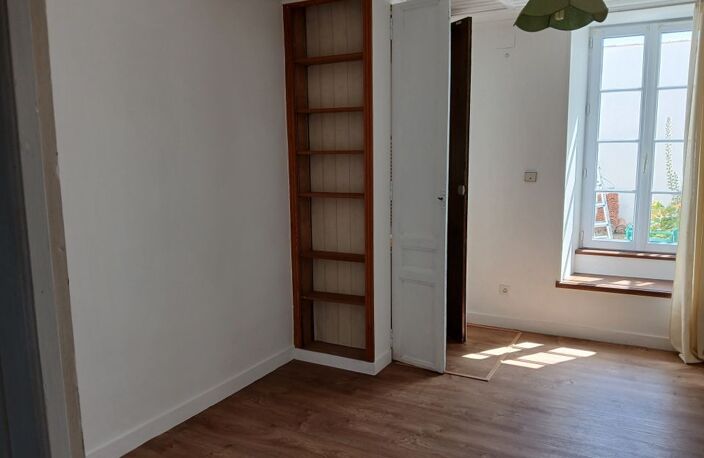 Appartement de 68m2 à louer sur Rivedoux-Plage — photo 3