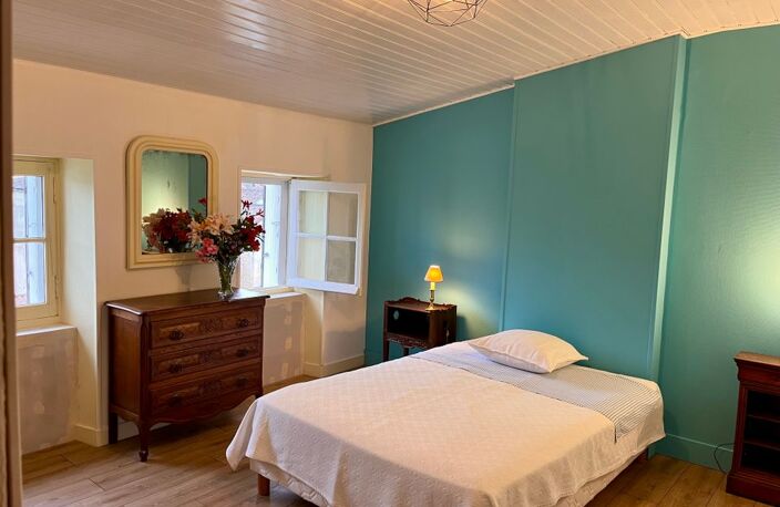 Maison de 180m2 à louer sur Saint-Savinien — photo 3