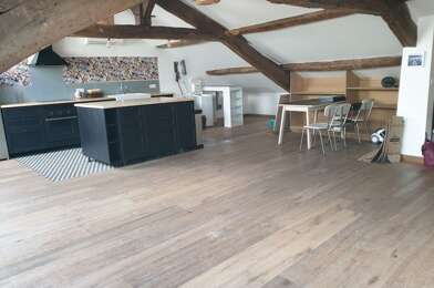 Appartement 3 pièces 880 €