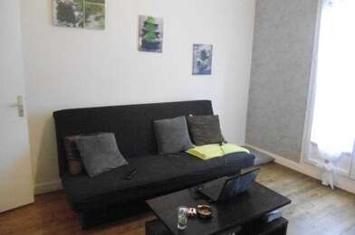 Appartement 2 pièces 715 €