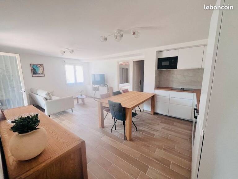 Appartement de 50m2 à louer sur Porto-Vecchio — photo 1