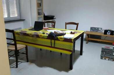 Appartement 4 pièces 778 €