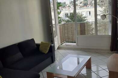 Appartement 3 pièces 750 €