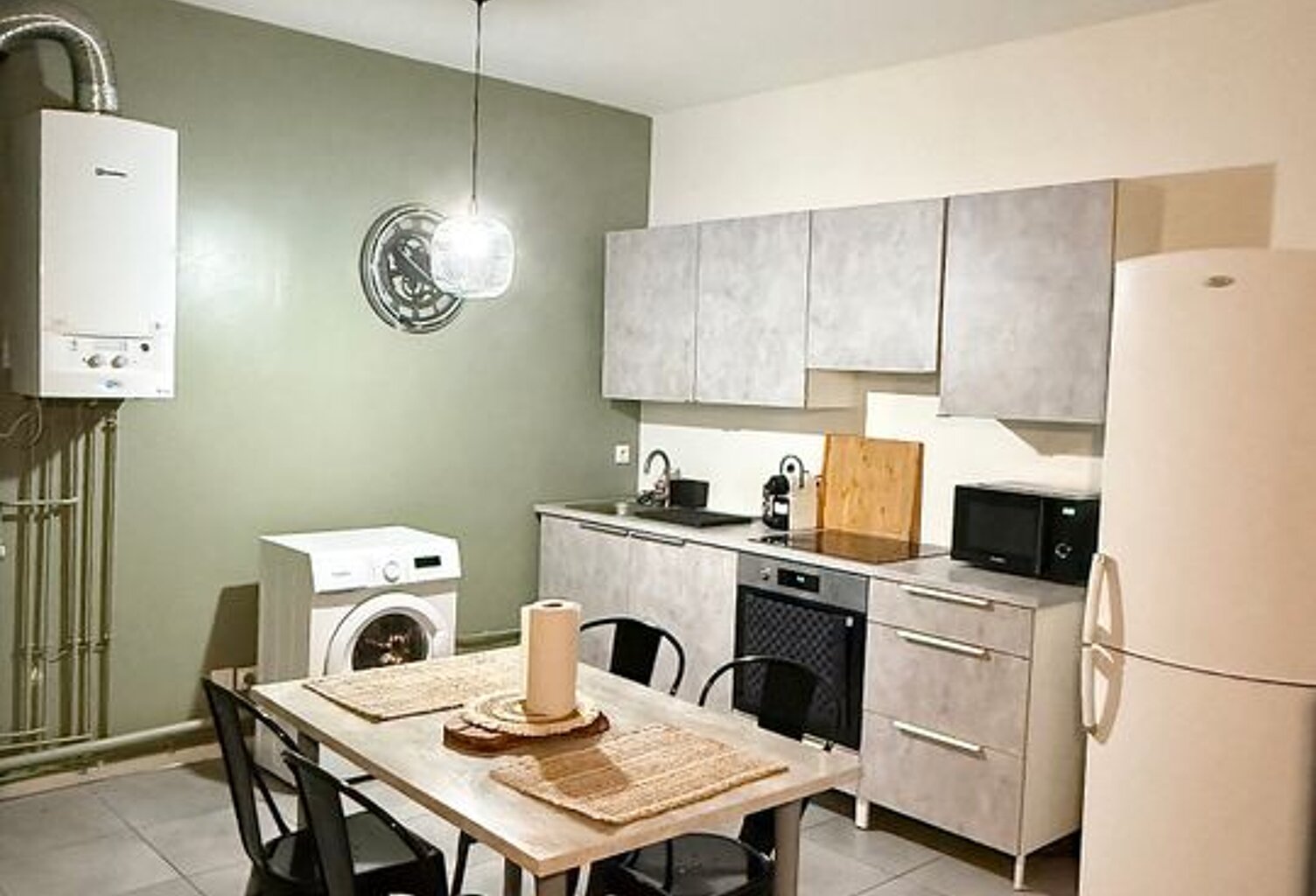 Appartement de 80m2 à louer sur Saint-Étienne — photo 1