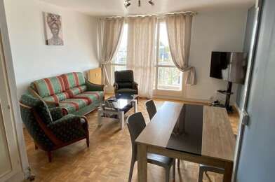 Appartement 3 pièces 800 €
