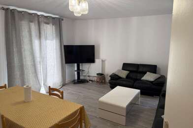 Appartement 3 pièces 900 €