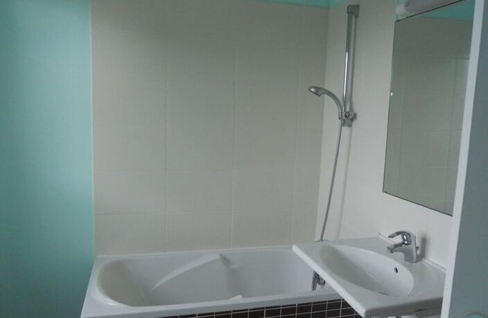 Appartement de 67m2 à louer sur Larmor-Plage — photo 3