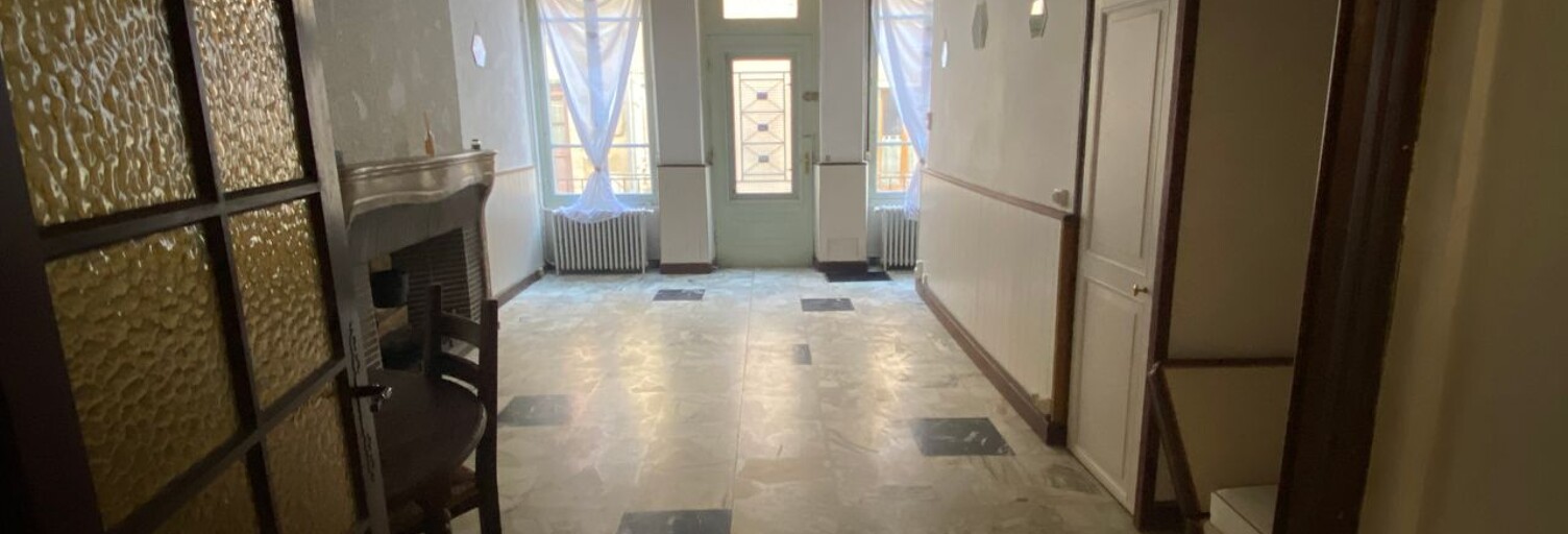 Maison 5 Pièces 103 m² à louer à La Charité-sur-Loire (58400)