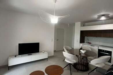 Appartement 2 pièces 1100 €