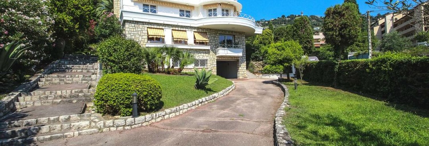 Appartement 4 Pièces 128 m² à louer à Cannes (06150)
