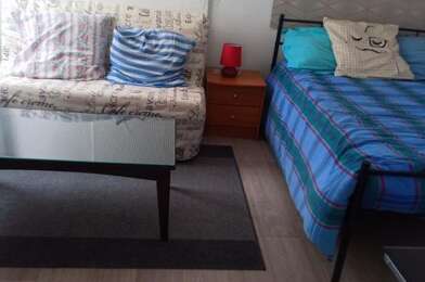 Appartement 1 pièces 700 €