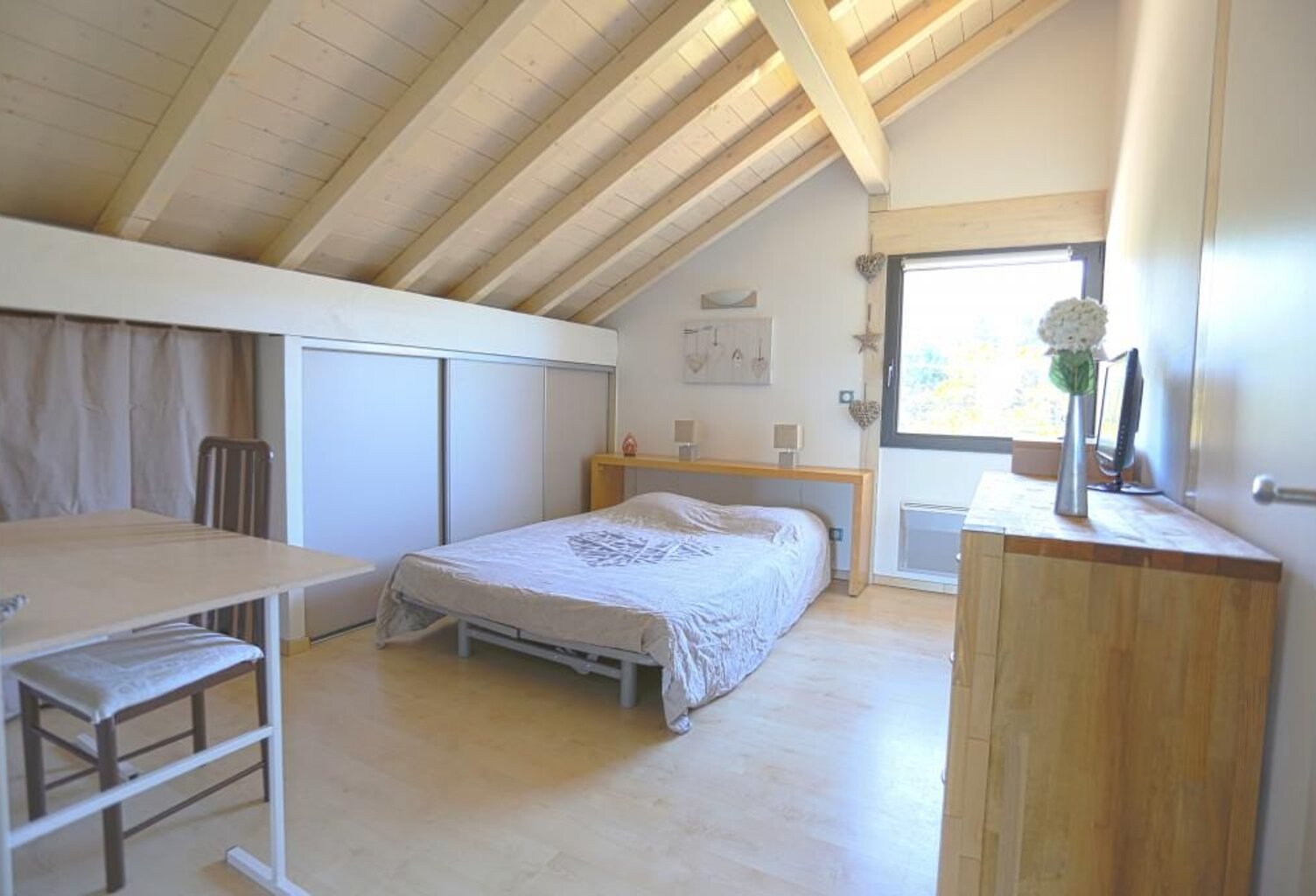 Chambre de 15m2 à louer sur La Balme-de-Sillingy — photo 1