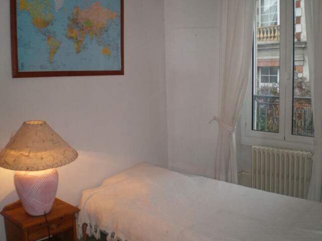 Chambre de 15m2 à louer sur Fontainebleau — photo du bien