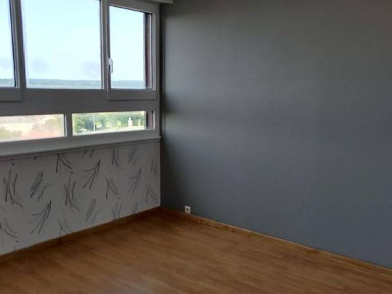 Appartement de 80m2 à louer sur Charleville-Mézières — photo 1