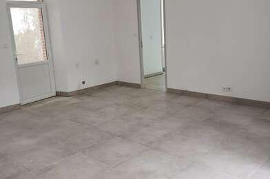 Appartement 3 pièces 770 €
