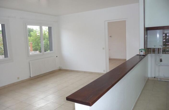 Appartement de 45m2 à louer sur Sens — photo 3