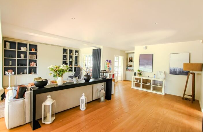 MAISON FAMILIALE D’EXCEPTION QUARTIER DES CINQ CANTONS - ANGLET — photo 3