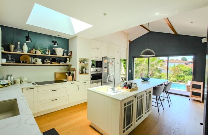 MAISON FAMILIALE D’EXCEPTION QUARTIER DES CINQ CANTONS - ANGLET — photo 4