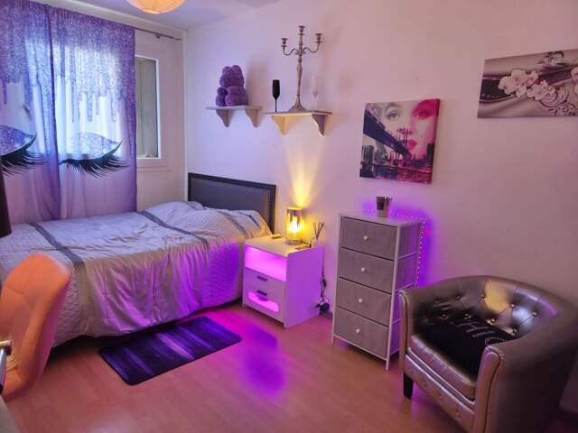 Chambre de 14m2 à louer sur Suresnes — photo du bien