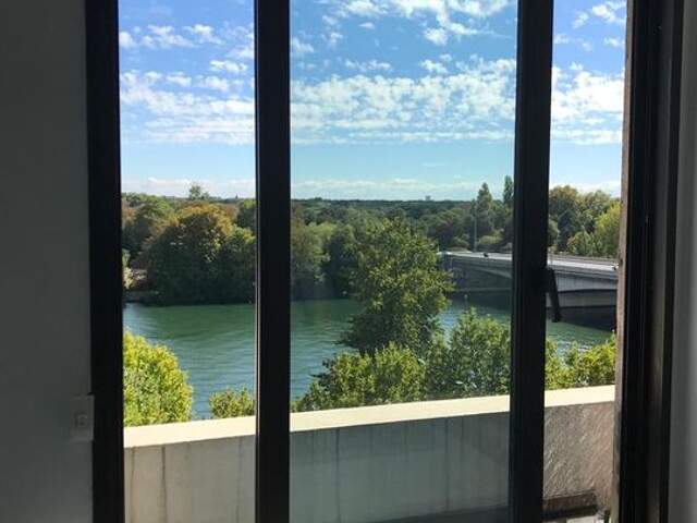 Studio de 27m2 à louer sur Suresnes — photo du bien