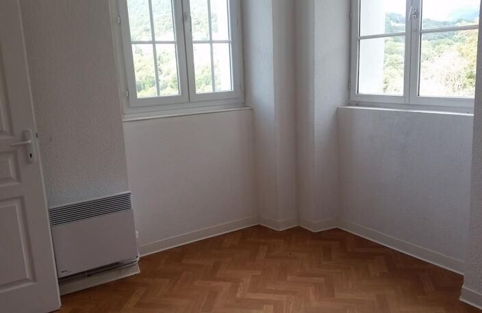Appartement de 63m2 à louer sur Santa-Maria-Siché — photo 4