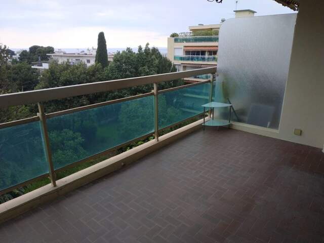 Appartement de 75m2 à louer sur Nice — photo du bien