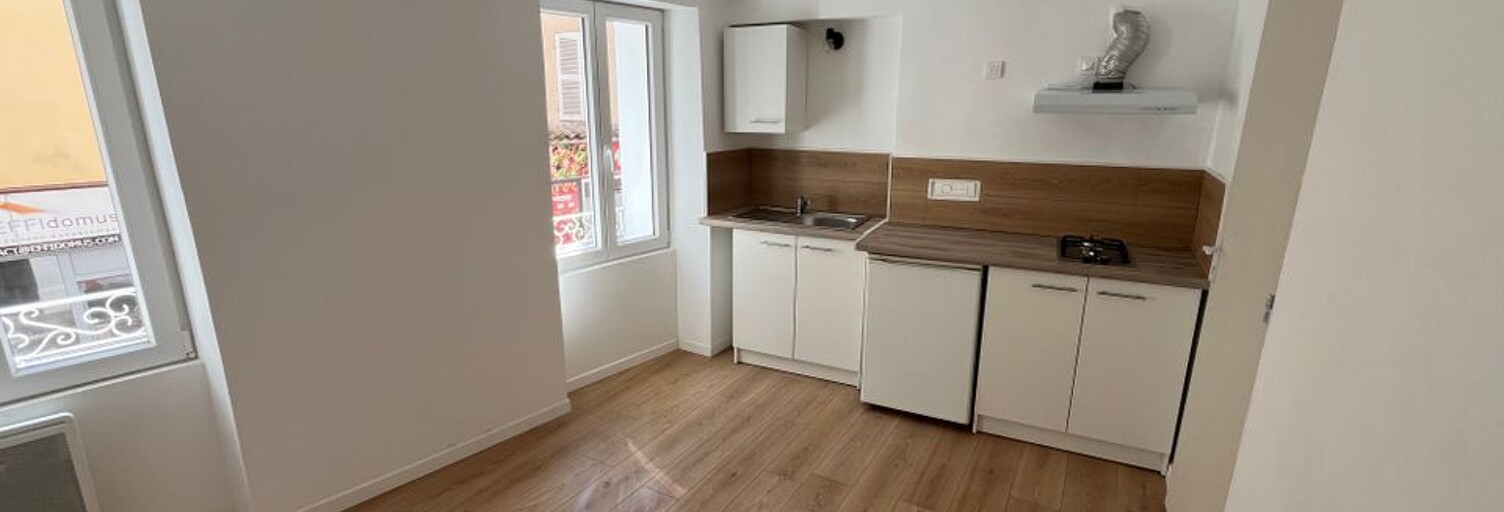 Appartement 1 Pièce 19 m² à louer à Le Luc (83340)