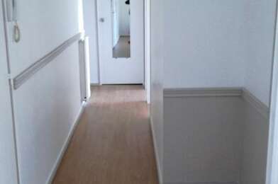 Appartement 3 pièces 750 €