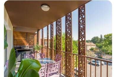 Appartement 3 pièces 720 €