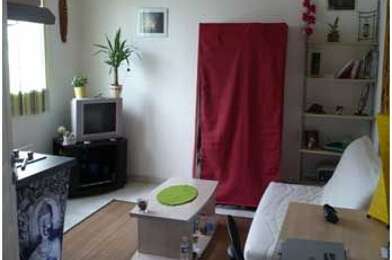 Appartement 1 pièces 470 €