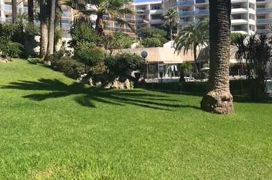 Appartement 2 pièces 2100 €