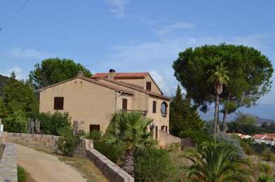 Maison 4 pièces 1700 €