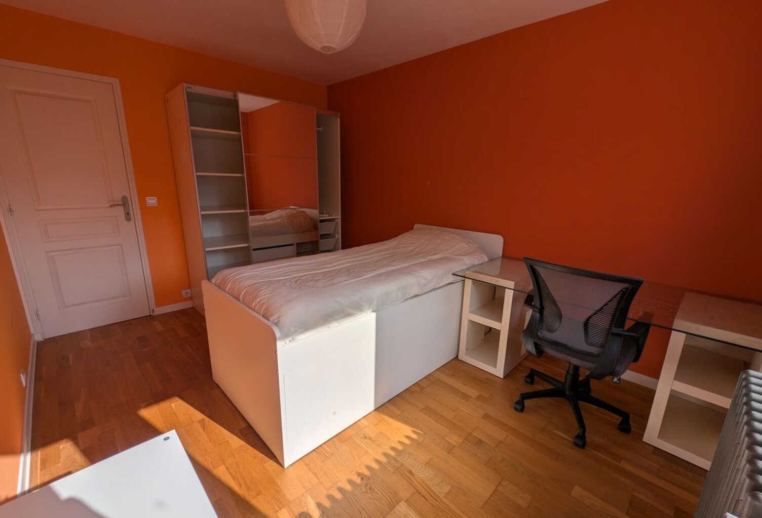 Chambre de 12m2 à louer sur Chaville — photo 1