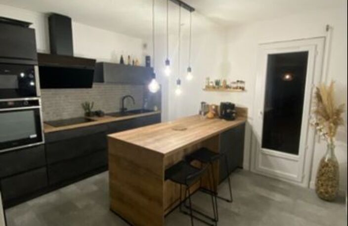 Appartement de 70m2 à louer sur Bastia — photo 4