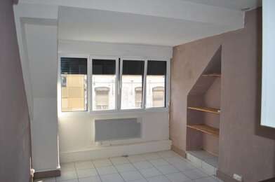 Appartement 1 pièces 390 €