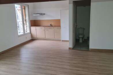 Appartement 1 pièces 370 €