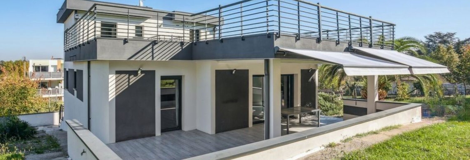 Maison 6 Pièces 289 m² à louer à Bassens (33530)