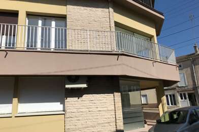 Appartement 5 pièces 590 €