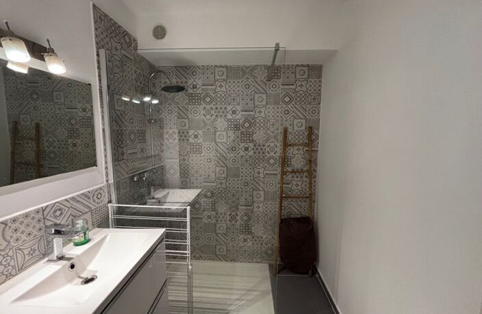 Studio de 28m2 à louer sur Vallauris — photo 4