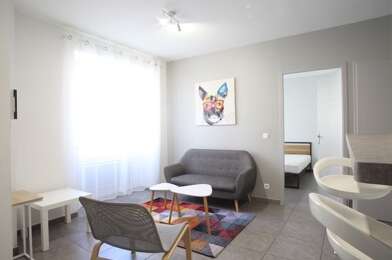 Appartement 2 pièces 732 €