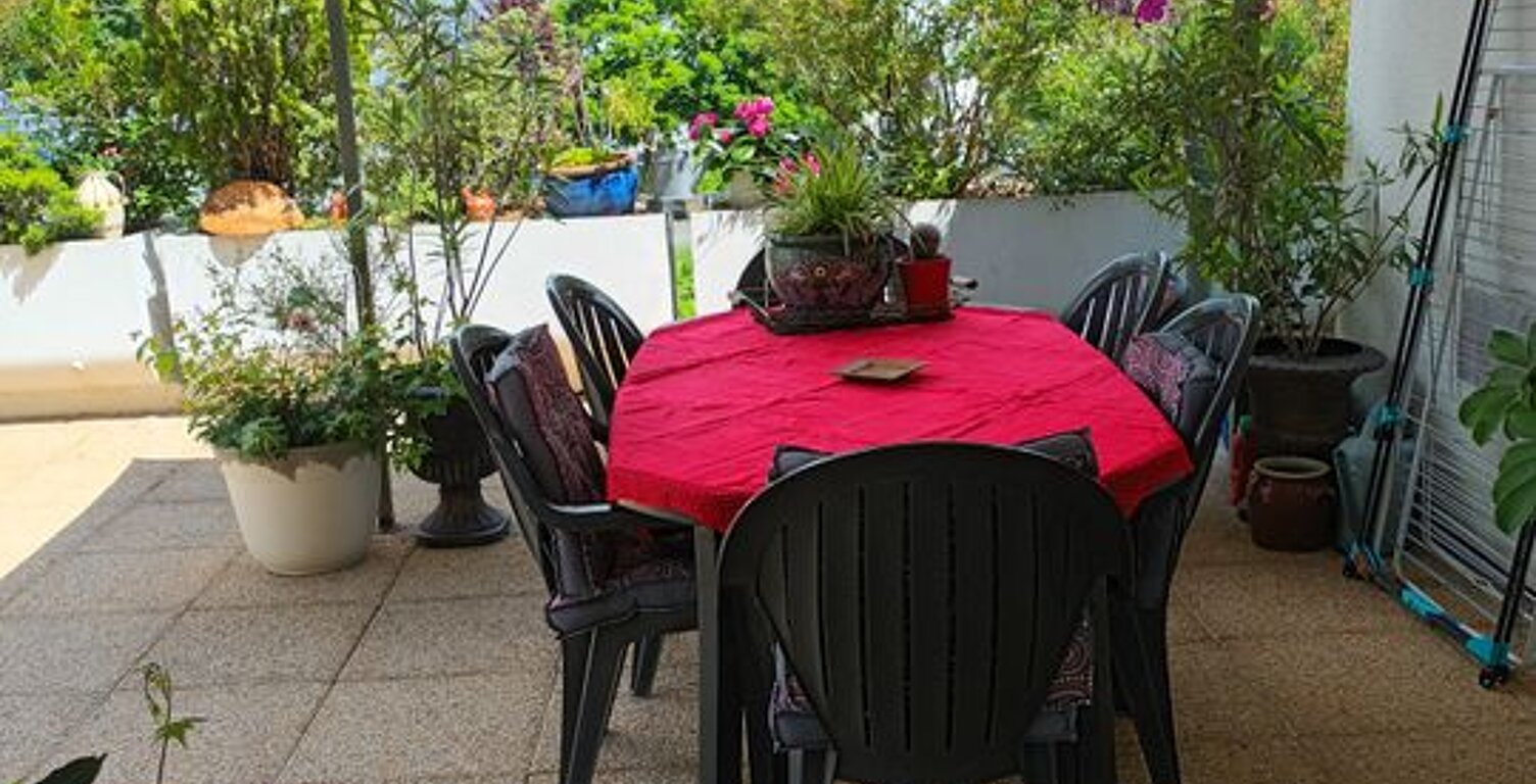 Chambre de 12m2 à louer sur La Rochelle — photo 1