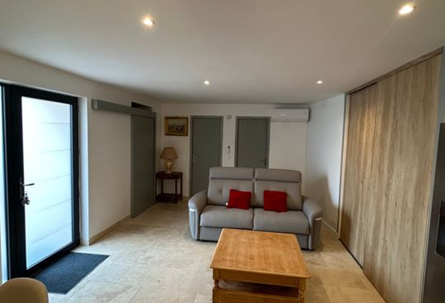 Appartement de 70m2 à louer sur Villeneuve — photo 1