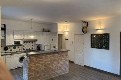 Appartement 3 pièces 1300 €