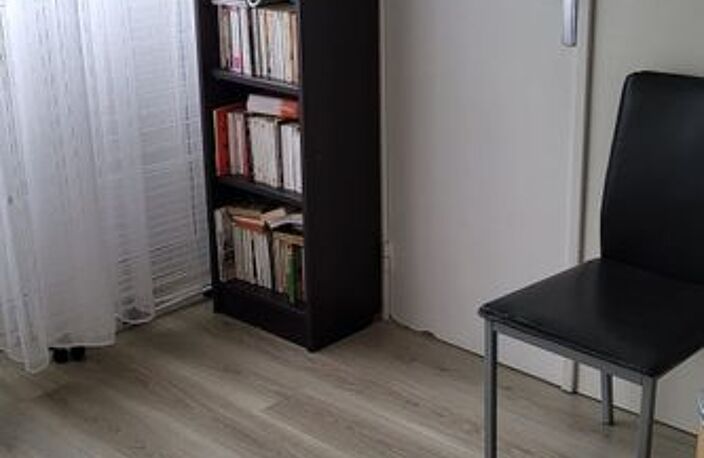 Chambre de 10m2 à louer sur Les Ulis — photo 2