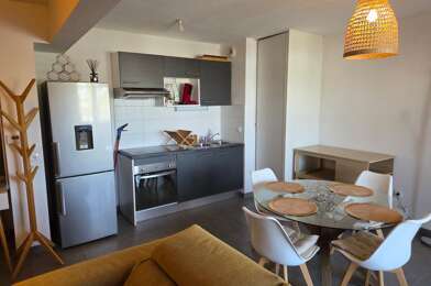 Appartement 3 pièces 900 €