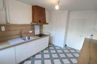 Maison 5 pièces 930 €