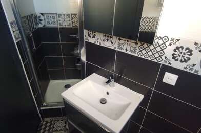 Appartement 1 pièces 670 €