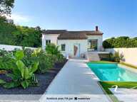Villa — photo 2