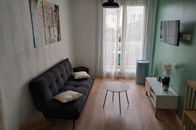 Appartement 4 pièces 870 €
