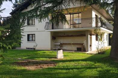 Maison 6 pièces 2800 €
